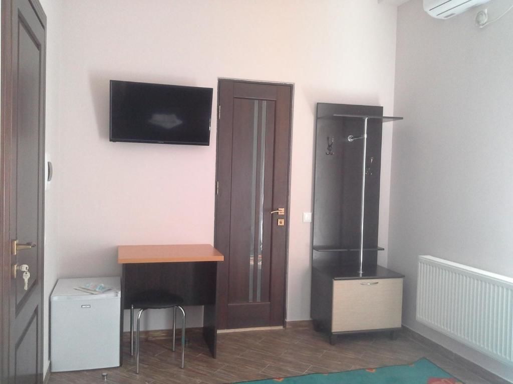 Отель City Club European Черновцы-82