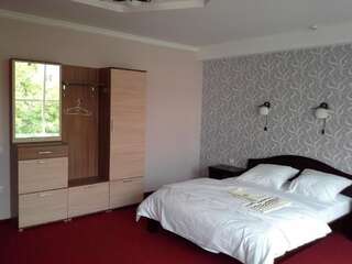 Отель City Club European Черновцы Люкс-3