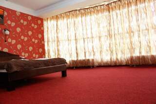 Отель City Club European Черновцы Люкс-9