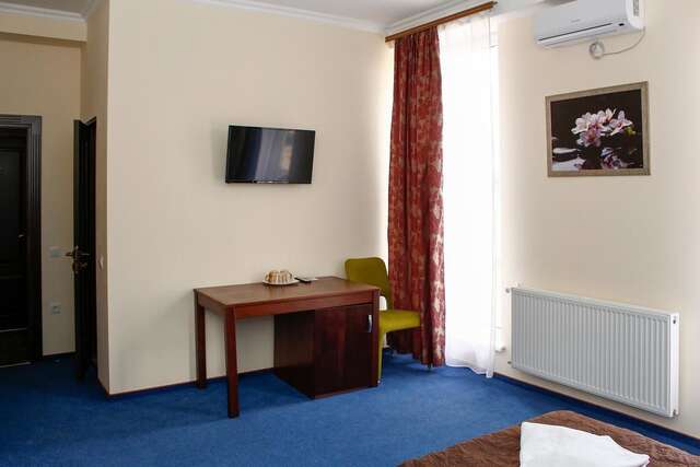 Отель City Club European Черновцы-23