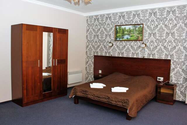 Отель City Club European Черновцы-11